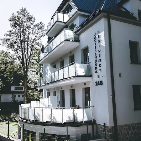 Hotel apartamentowy Jagiellońska 3*