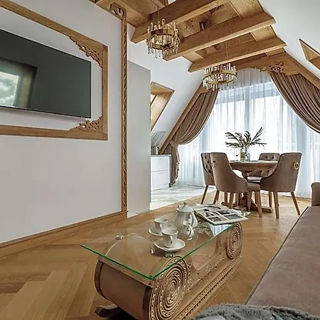 Apart Otel Mountain Jagiellonska 4*