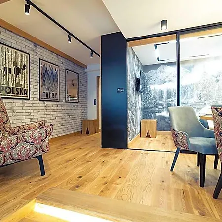 Aparthotel Mountain Jagiellonska 4*