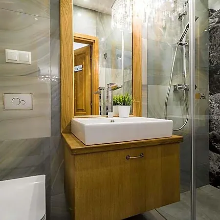 Jagiellońska Hotel apartamentowy 4*